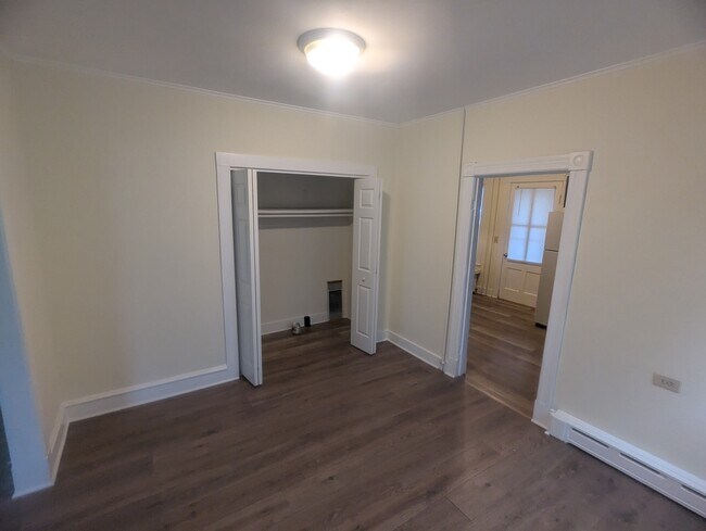 Building Photo - 110 Spring St