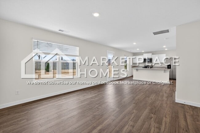 Building Photo - 4006 Wendell Rd NE