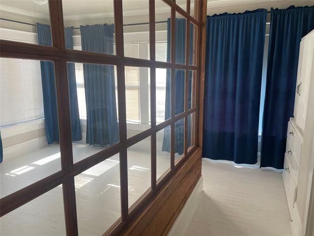 Building Photo - 1118 N Zang Blvd