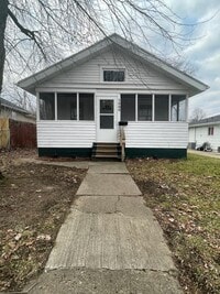 Building Photo - 1909 S Brookfield St