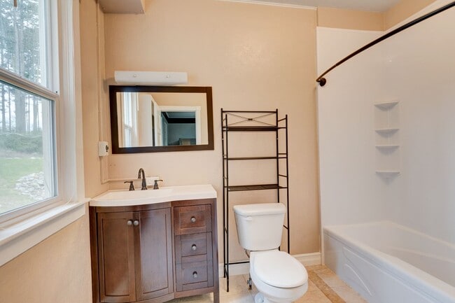 Building Photo - 1302 - Wang Crosby Properties