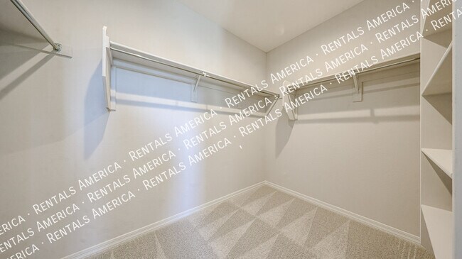 Building Photo - 17611 W Missouri Ave