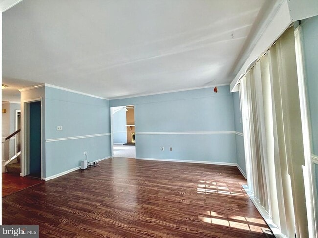 Building Photo - 3141 Gershwin Ln