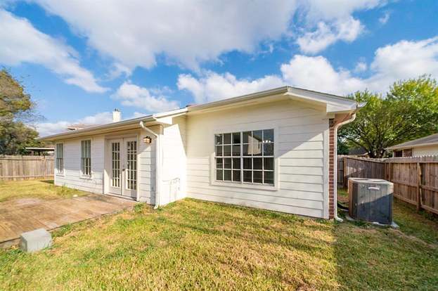 Building Photo - 2603 Desert Sage Dr
