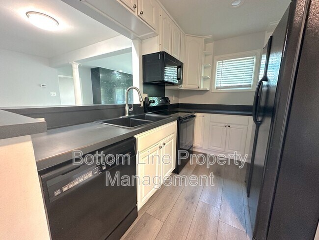 Building Photo - 9031 J M Keynes Dr