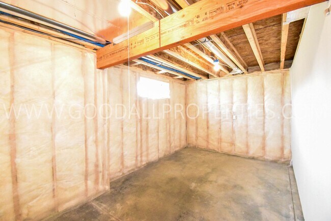 Building Photo - Must See!! Modern Style Ranch, 3 bedroom 2...