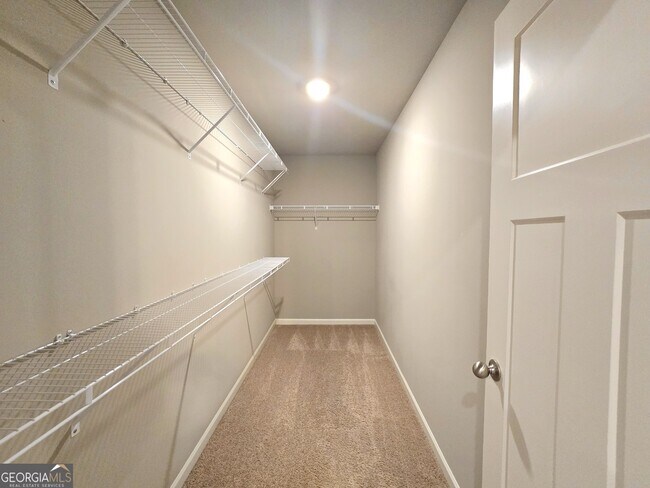 Building Photo - 1866 Castleberry Ln