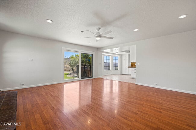 Building Photo - 13620 Pales Rd