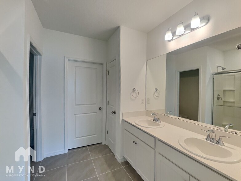 Building Photo - 6963 Shelby Lynn Way