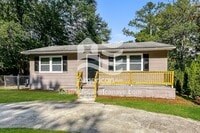 Building Photo - 2908 Margaret Dr