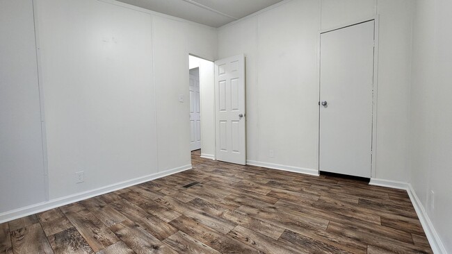 Building Photo - 1401 14th St