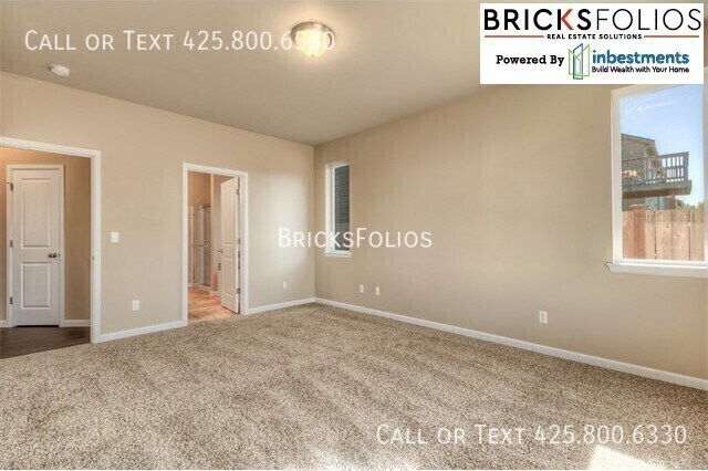 Building Photo - 9109 Carlos Wy NE