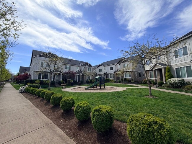 Building Photo - Gorgeous Cedar Brook Home in Sherwood – $500 Off First Month!