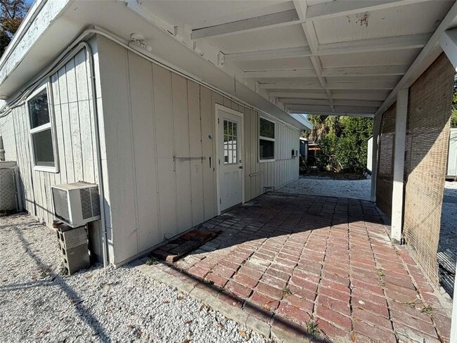 Building Photo - 4711 10th Ave S