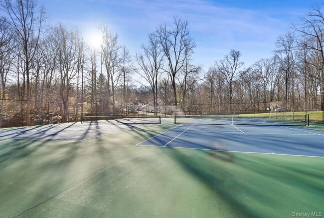 Building Photo - 157 Stonemeadow Dr