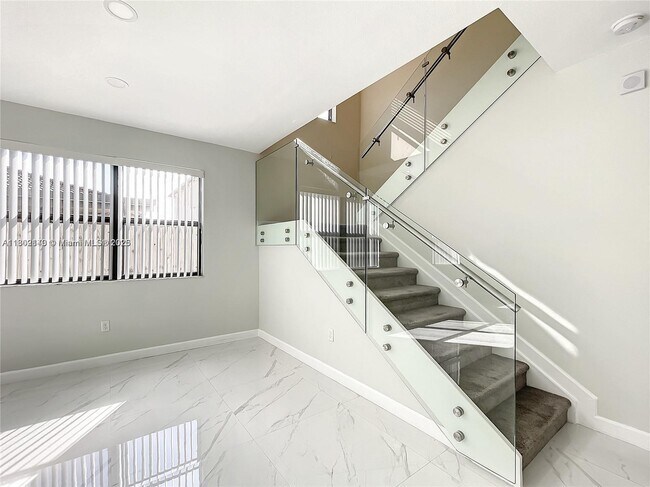 Building Photo - 11482 SW 238th Terrace