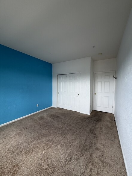 bedroom 2 - 14241 E 1st Dr