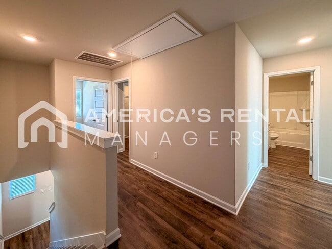 Building Photo - New Construction Townhouse Available for R...