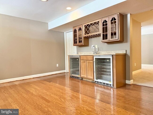 Building Photo - 31 Willowmere Ct