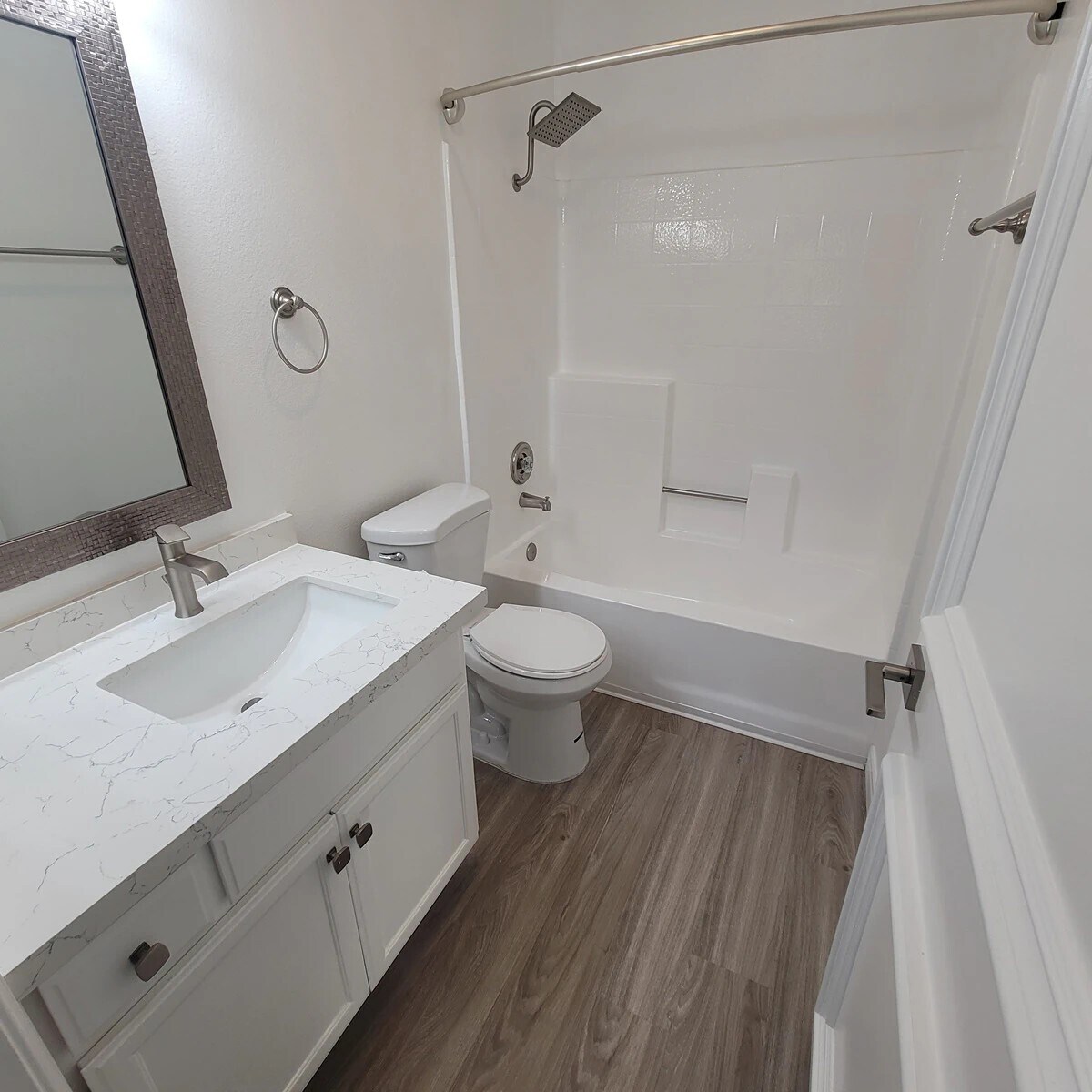 Building Photo - 2669 S Barrington Ave