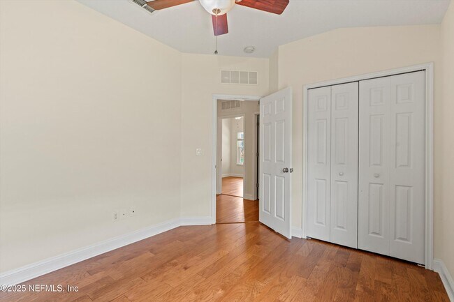 Building Photo - 5930 Green Pond Dr