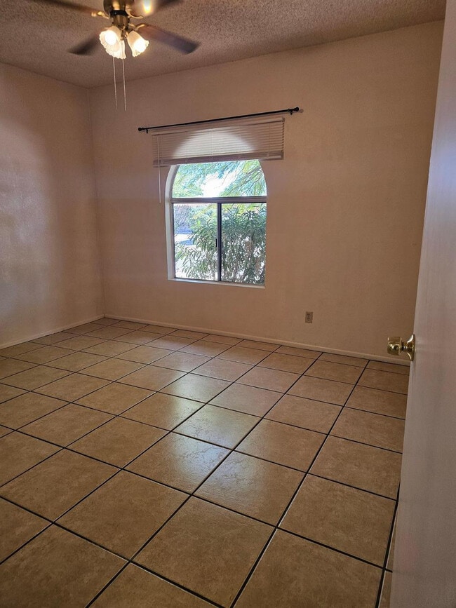 Building Photo - 1361 Plaza Merito