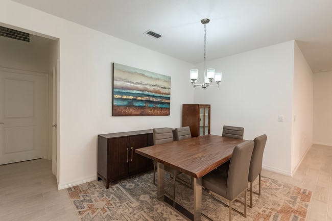 Building Photo - Beautiful Custom Home in Del Webb 55+ Community