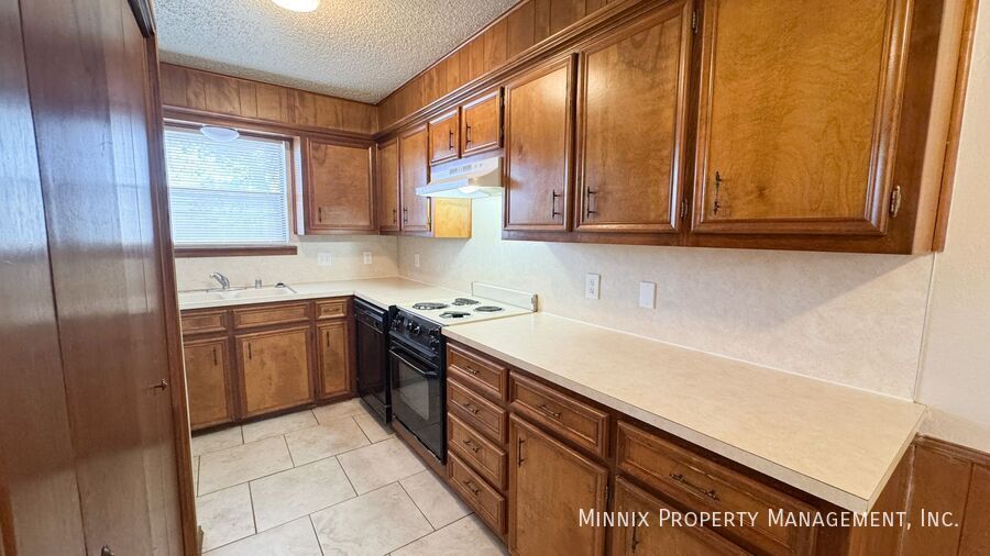 Building Photo - 6604 26th St