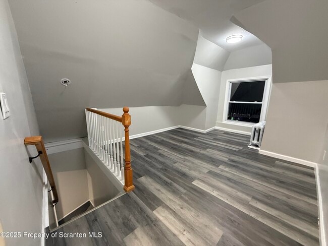 Building Photo - 50 Market St