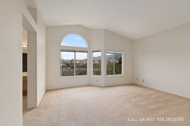 Building Photo - 8418 Calderon Ct