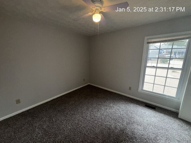Building Photo - 203 Bayfield Loop