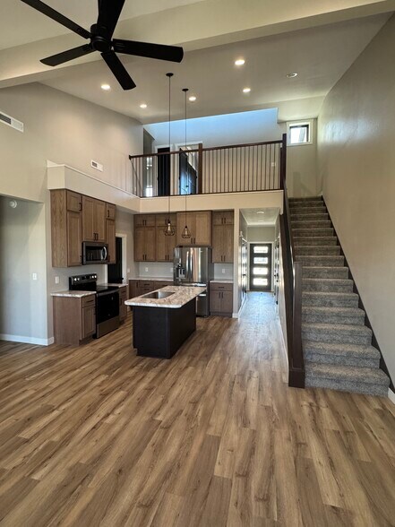Kitchen - 325 Wilder Rd