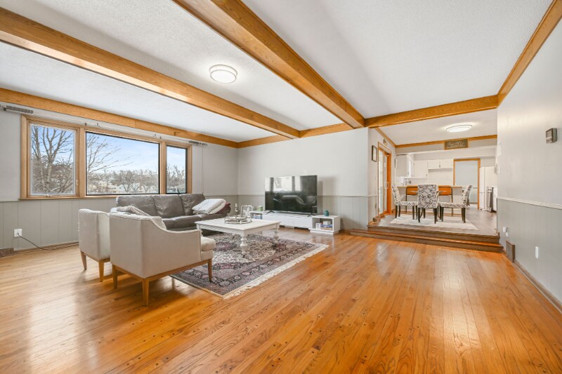 Building Photo - 7450 Duluth St