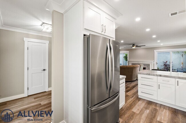 Building Photo - Highly Upgraded, Large Condo in Huntington Beach!