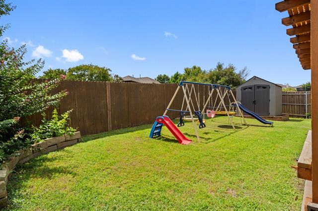 Building Photo - 772 Red Elm Ln
