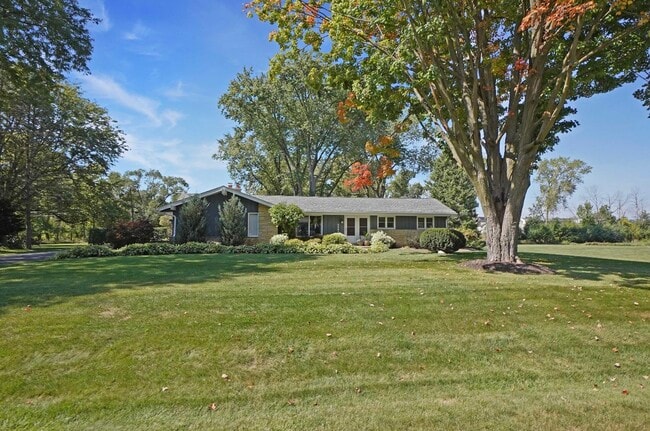 Front View - 4665 N 159th St