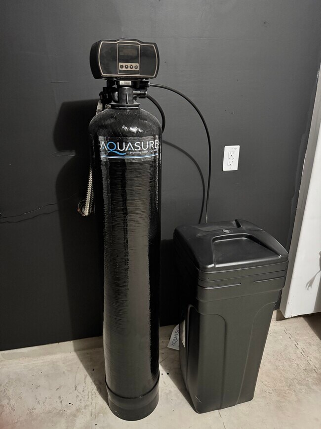 Building Photo - 13108 Chapala Wy