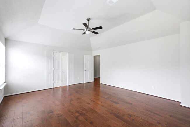Building Photo - 3126 Waters View Dr