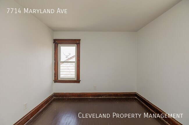 Building Photo - Beautiful Single Family Home!