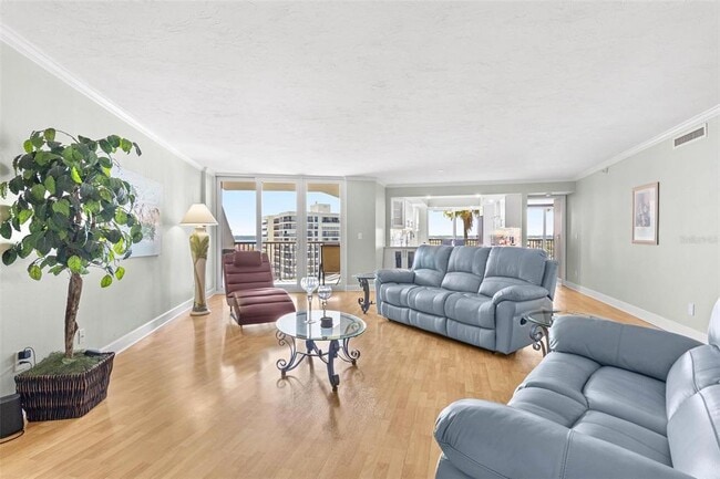 Building Photo - 1660 Gulf Blvd