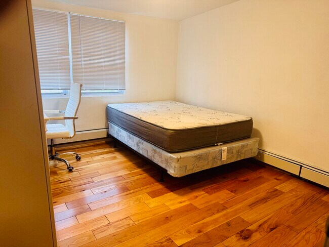 Building Photo - 41 Prospect Ave