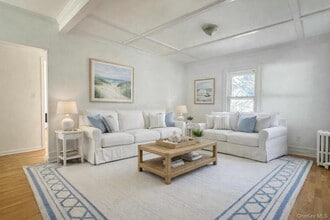 Building Photo - 55 Davis St