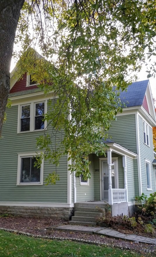 Building Photo - 202 Union St