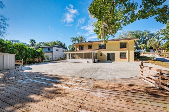 Building Photo - 1311 Morgana Rd