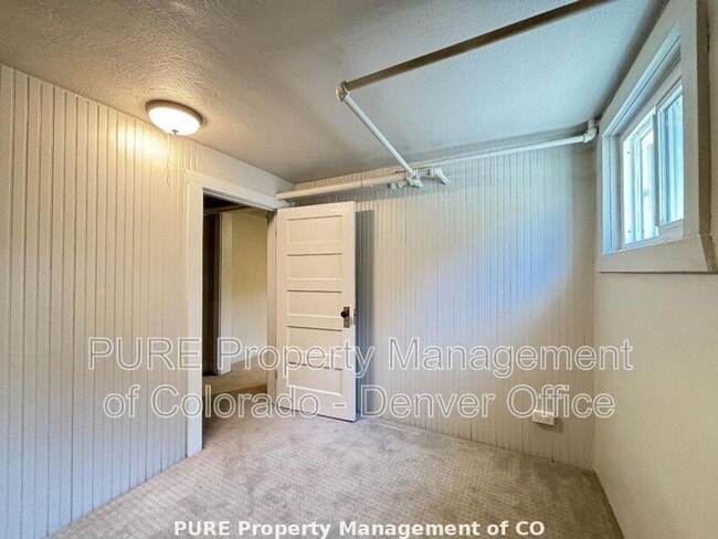 Building Photo - 1461 N Raleigh St