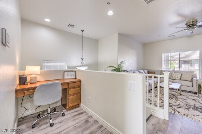 Building Photo - 7832 Blesbok Ct