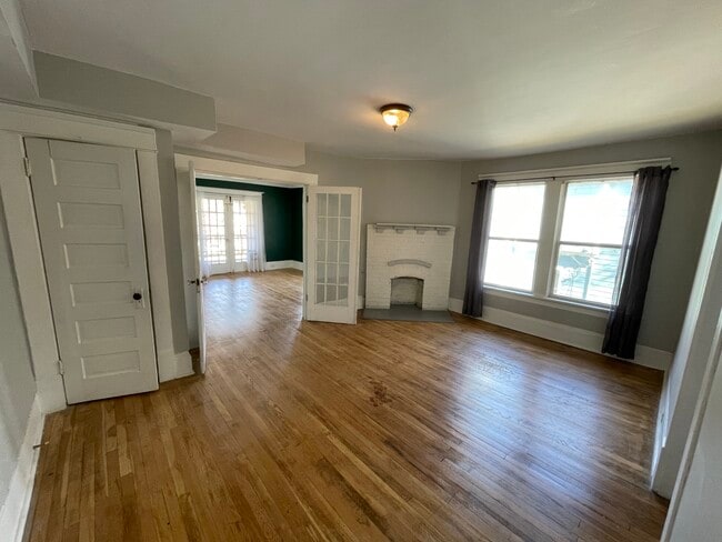 Dining Room - 1480 S. Gordon Street S.W. Atlanta, GA 30310