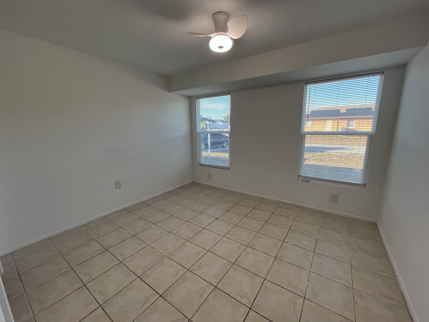 Building Photo - Updated 3-Bedroom Home with Granite Kitchen & One-Car Garage