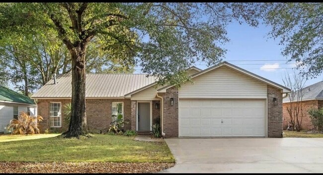 Building Photo - 4577 Top Flight Dr