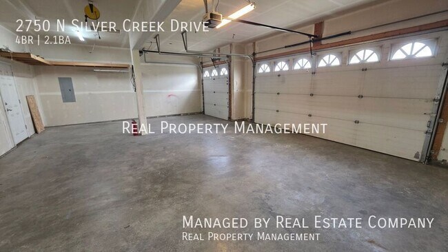 Building Photo - 2750 N Silver Creek Dr